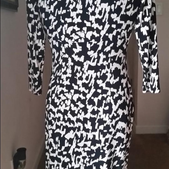 Ralph Lauren Womens Dress 8 Black White Faux-Wrap - Picture 3 of 11
